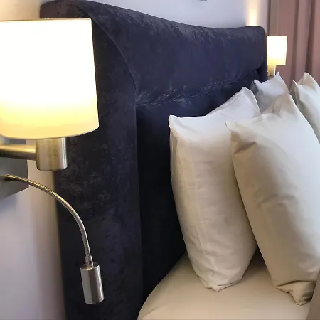 Art 'otel Hotel