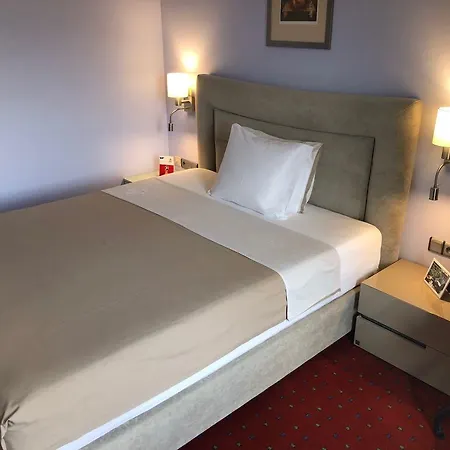 Art 'otel