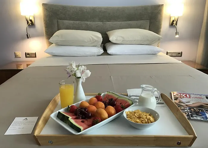 Art 'otel מלון 4*