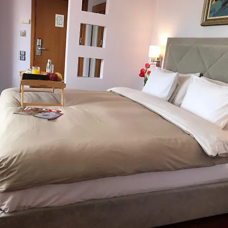 Art 'otel