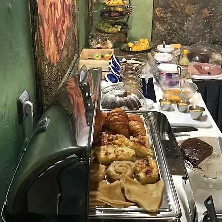 арт´oтел Хотел София