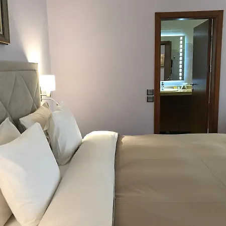 Хотел арт´oтел