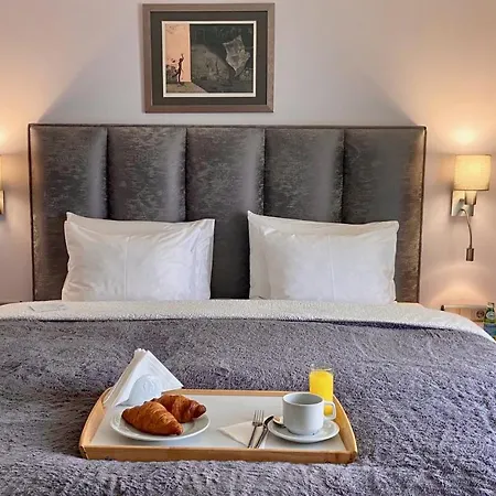 Хотел арт´oтел